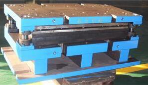 級(jí)進(jìn)模具沖壓產(chǎn)品出現(xiàn)跳屑?jí)簜脑?/></p><p>　　級(jí)進(jìn)模具沖壓產(chǎn)品出現(xiàn)跳屑?jí)簜脑颍?/p><p>　　A、間隙偏大; 
B、送料不當(dāng);C、沖壓油滴太快，油粘;D、模具未退磁;E、凸模磨損，屑料壓附于凸模上;F、凸模太短，插入凹模長度不足;G、材質(zhì)較硬，沖切形狀簡單;H、應(yīng)急措施。</p><p>　　解決對策：</p><p>　　A、控制凸凹模加工精度或修改設(shè)計(jì)間隙;B、送至適當(dāng)位置時(shí)修剪料帶并及時(shí)清理模具;C、控制沖壓油滴油量，或更換油種降低粘度;D 
模具、研修后必須退磁(沖鐵料更須注意);E、研修凸模刀口; 
F、調(diào)整凸模刃入凹模長度;G、更換材料，修改設(shè)計(jì)。凸模刃入端面裝頂出或修出斜面或弧性(注意方向)。減少凸模刃部端面與屑料之貼合面積;H、減小凹模刃口的鋒利度，減小凹模刃口的研修量，增加凹模直刃部表面的粗糙度(被覆)，采用吸塵器吸廢料。降低沖速，減緩跳屑。</p>
        
        </div>
        <div   id=