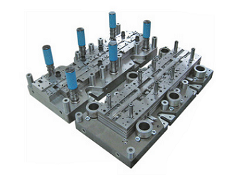 1545012746872999.png 級(jí)進(jìn)模的的結(jié)構(gòu)特點(diǎn)和成型過程